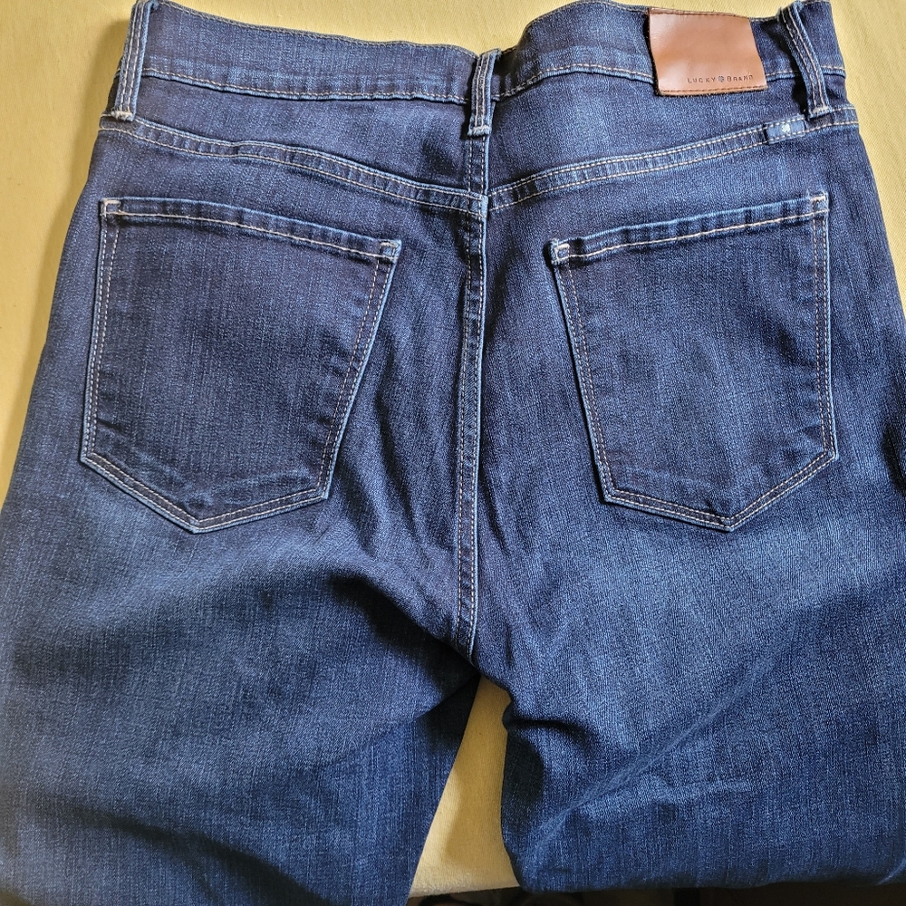 Lucky brand skinny jeans size 12/ 31
